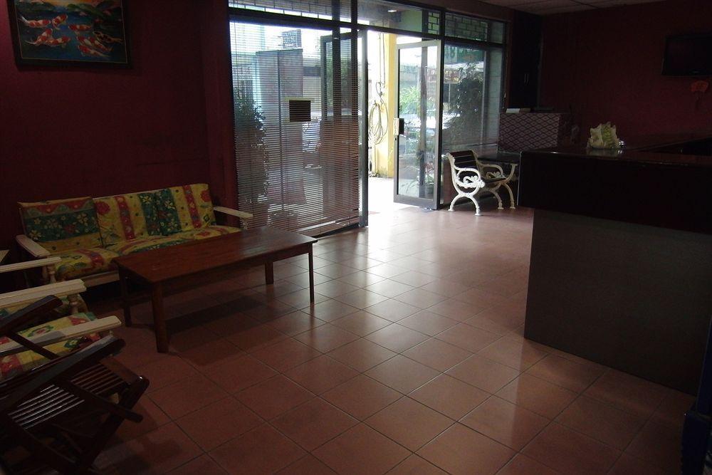 Gw Furama Hotel Kuching Zewnętrze zdjęcie